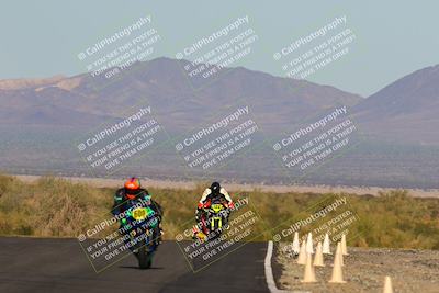 media/Oct-29-2022-CVMA (Sat) [[14c0aa3b66]]/Race 11 Amateur Supersport Open/